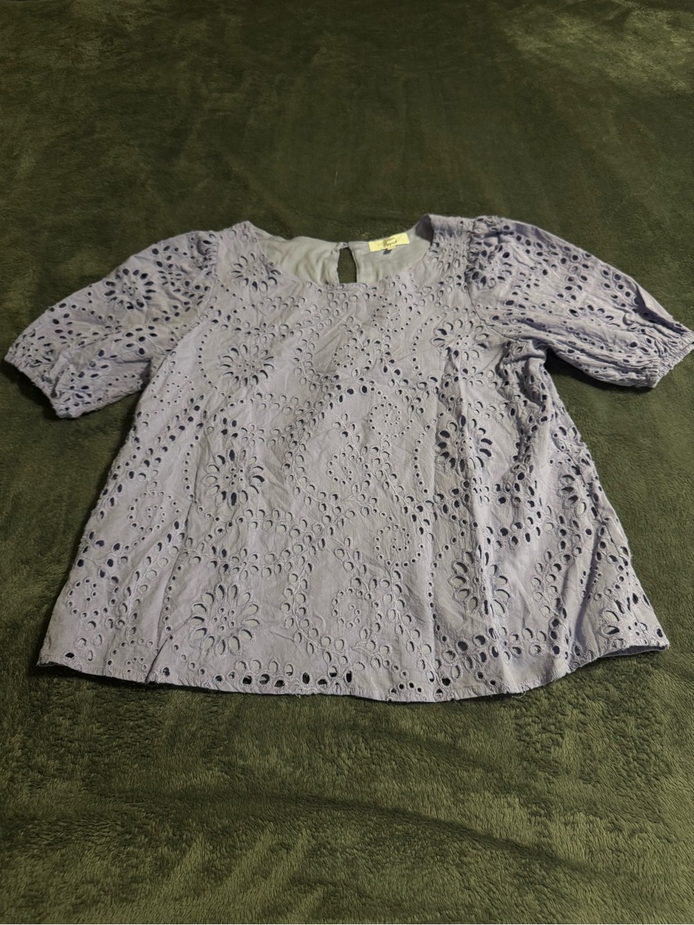 Lavender Eyelet Blouse By Beacon Apparel  Size Medium